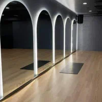 آینه بلک لایت باشگاه و سالن