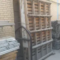 ضایعات چوب  ( پالت) چهار چوب در چوبی