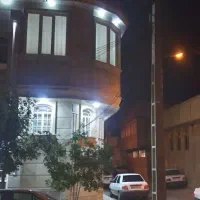منزل سه طبقه فروشی دو نبش ۸۰ متر|فروش خانه و ویلا|قم, شهرک توانیر|دیوار