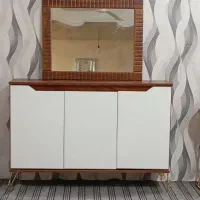 آینه و کنسول