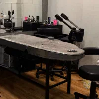 تخت پوست و ماساژ