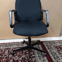 صندلی اداری  چرخ دار