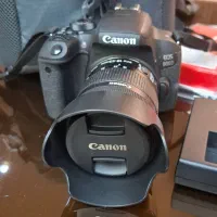 Canon 800D / فقط ۳۰۰۰ شات / همراه کیف و لوازم کامل