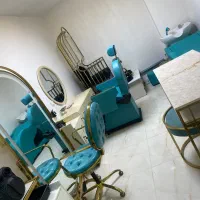 همکاری در سالن زیبایی