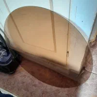 شیشه ی میز