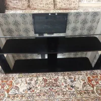 میز تلویزیون بسیار تمیز ۳طبقه