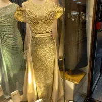لباس مجلسی سایز ۴۴ و ۴۶ .به ۸ هم میخوره