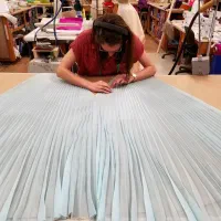 وسط کار کارگر ساده