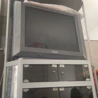 میز وتلویزیون تمیز