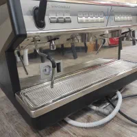 فروش یک دستگاه اسپرسو ساز صنعتی سیمونلی|فروشگاه و مغازه|برازجان, |دیوار