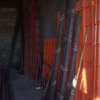 ورق طرح سفال قرمز ونارنجی