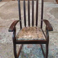 صندلی مادر بزرگ