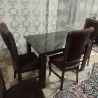 میز ناهار خوری ۴ نفره