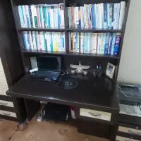 میز مطالعه و کتابخانه رومیزی همراه