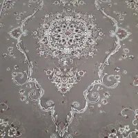 یکعدد فرش 6متری در مهدیشهر