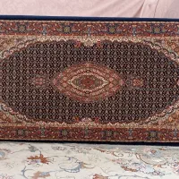 یک جفت پشتی نونقش ماهی