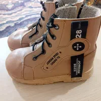 کفش نیم بوت خارجی