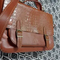 کیف شانه ای چرم