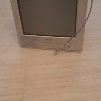 تلویزیون ۱۴ اینچ