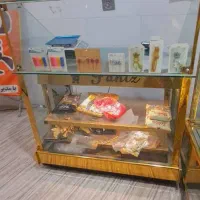 یخچال. ویترین میز دخل قنادی