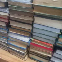 تعداد۳۰۰جلد کتب مذهبی