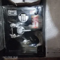 پرند به تمامی فازها گاوصندوق دیجیتال