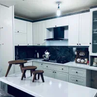 نجار ماهر، ساخت و نصب کابینت و کمد