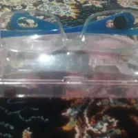 فرم عینک طبی|زیورآلات و اکسسوری|رباط‌کریم, پیغمبر|دیوار