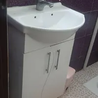وسایل سرویس بهداشتی