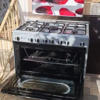 اجاق گاز فر و گریل دار