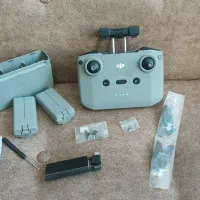 باطری و هاپ شارژر و ریموت  و کیف مویک مینی ۲