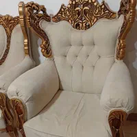 مبل سلطنتی تمیز