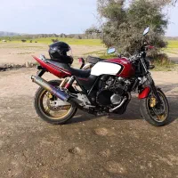 فروش سی بی ۴۰۰ کلکسیونی