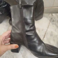 چند جفت کفش بوت و نیم بوت وصندل سایز۳۷و۳۸|کیف، کفش، کمربند|سنندج, |دیوار