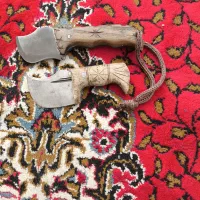 چاقو|کلکسیون اشیاء عتیقه|بروجرد, |دیوار