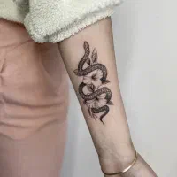 نیازمند مدل تتو