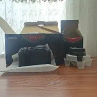 کنون r7 به همراه لنز 50 میلی متر ۱.۸ rf