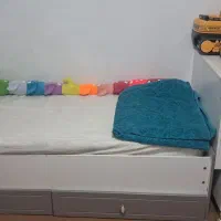 بخاطر مستجری نبودن جا|تخت و سرویس خواب|تهران, فرمانیه|دیوار