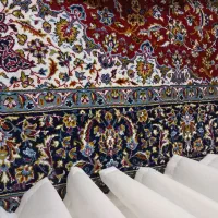 فرش کهنه مناسب خانه باغ