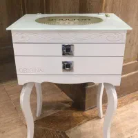 جا قاشقی، کنسول چوبی پایه دار