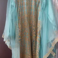 لباس کرایه ی