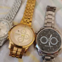 ساعت اصل نو سه عدد معاوضه با گوشی یا نقدا