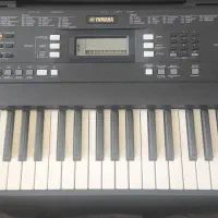 ارگ yamaha a350 دارای کاور و پایه