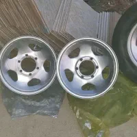 چهار عدد رینگ مزدا ودو عدد تایر مزدا