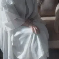 لباس سفید مناسب محضر
