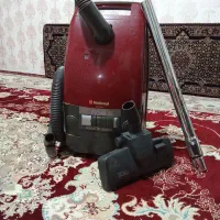 یک جاروبرقی ناسیونال داریم