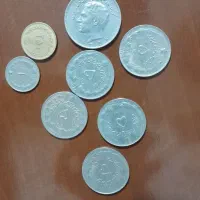 ۸ عدد سکه