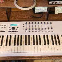 میدی کنترلر Arturia 88mkll کلاویه سنگین