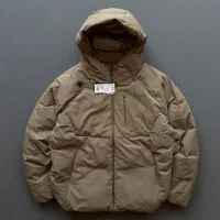 بار زخیم تاناکورا عمده|لباس|تهران, مولوی|دیوار