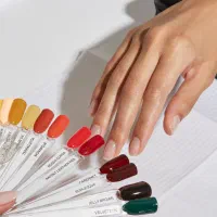 دستیار ناخن